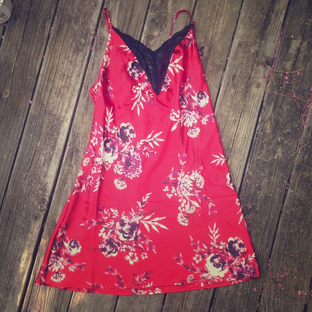 NWOT Night Gown